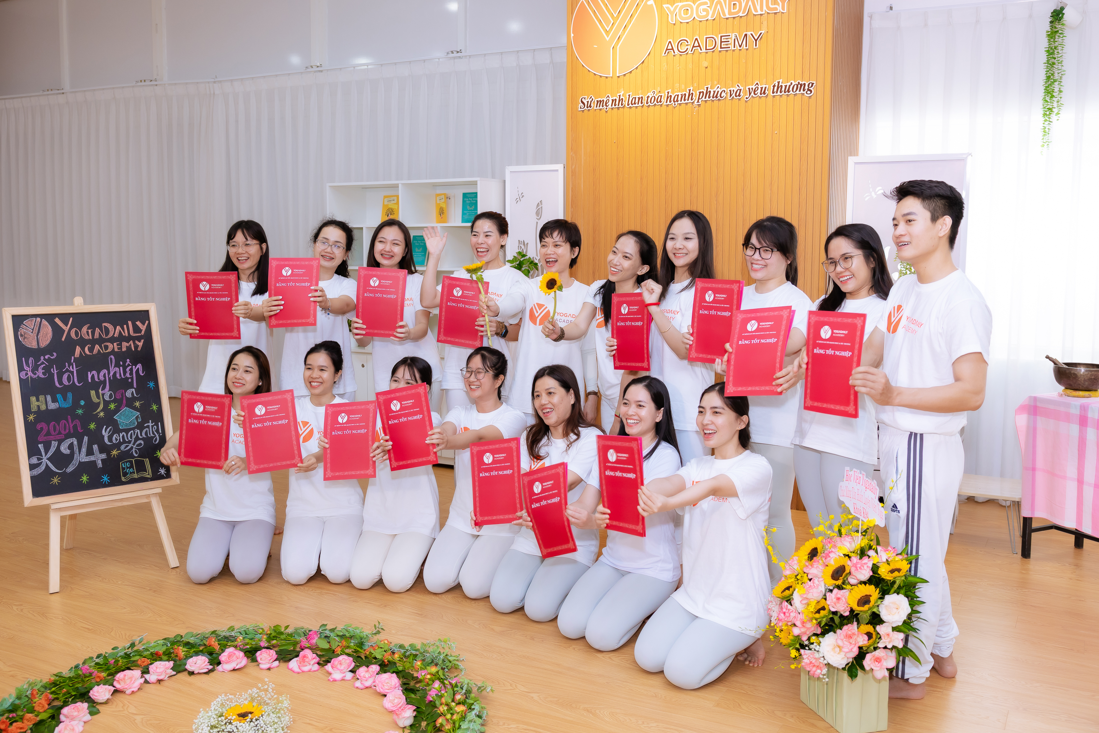 huan-luyen-vien-yoga