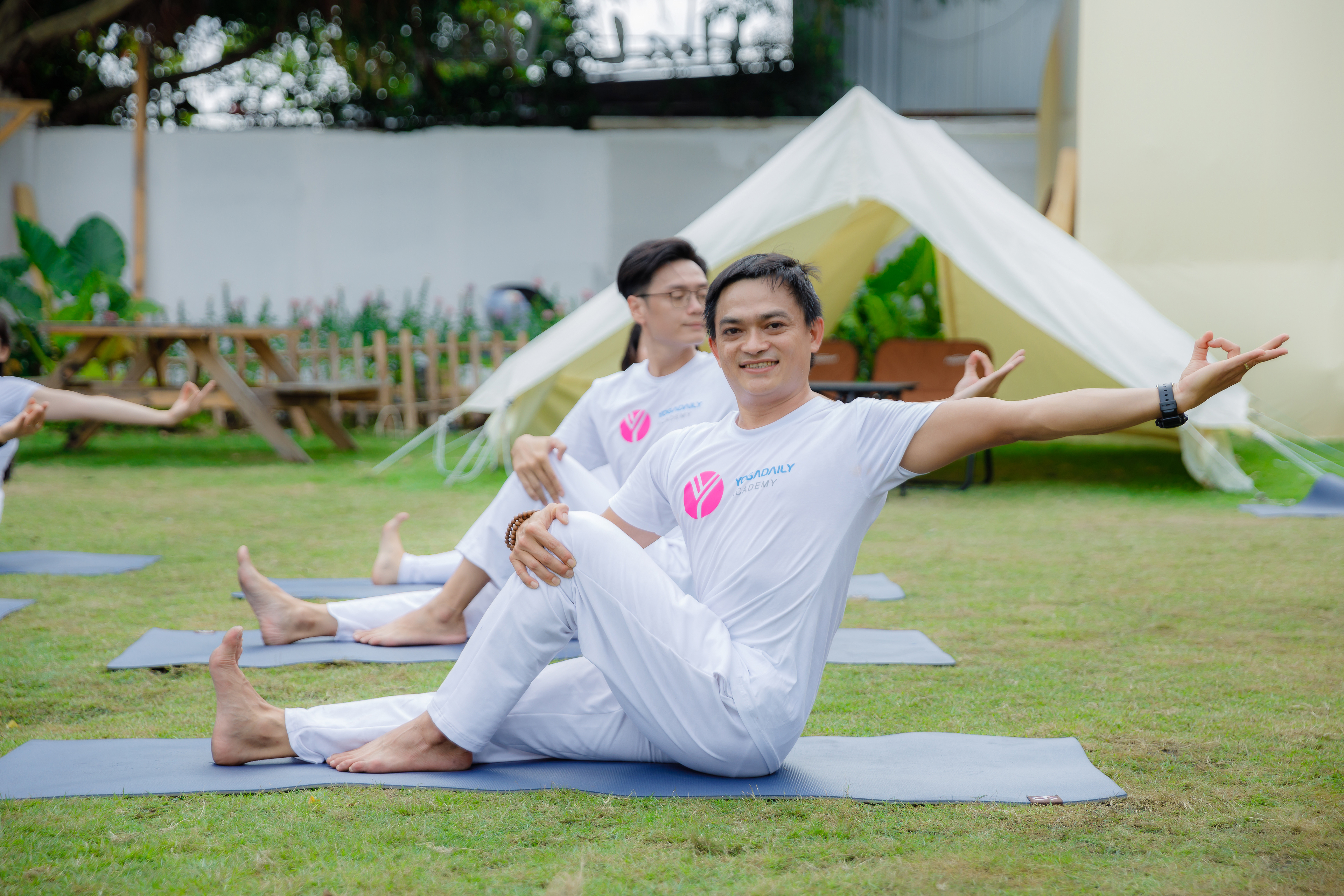 huan-luyen-vien-yoga