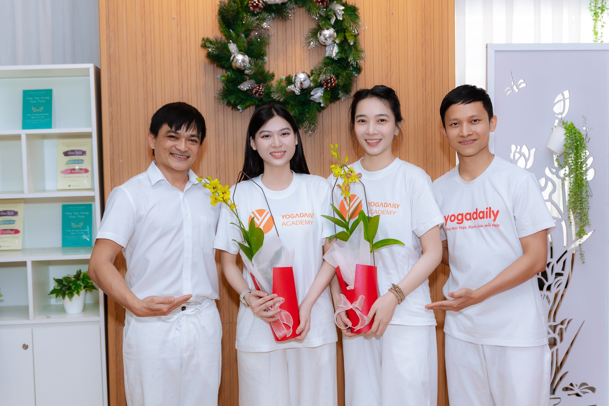 huan-luyen-vien-yoga