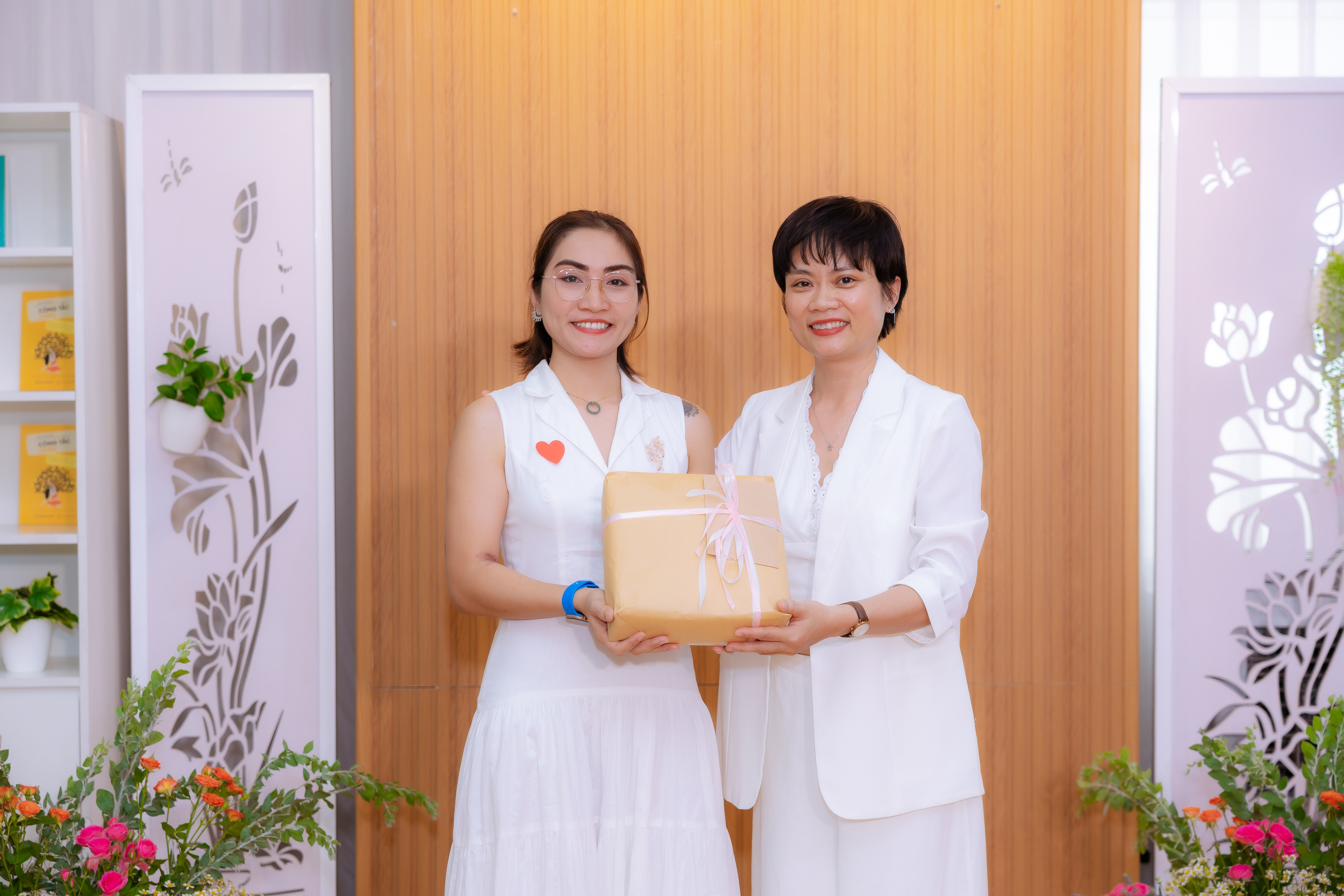huan-luyen-vien-yoga-300h