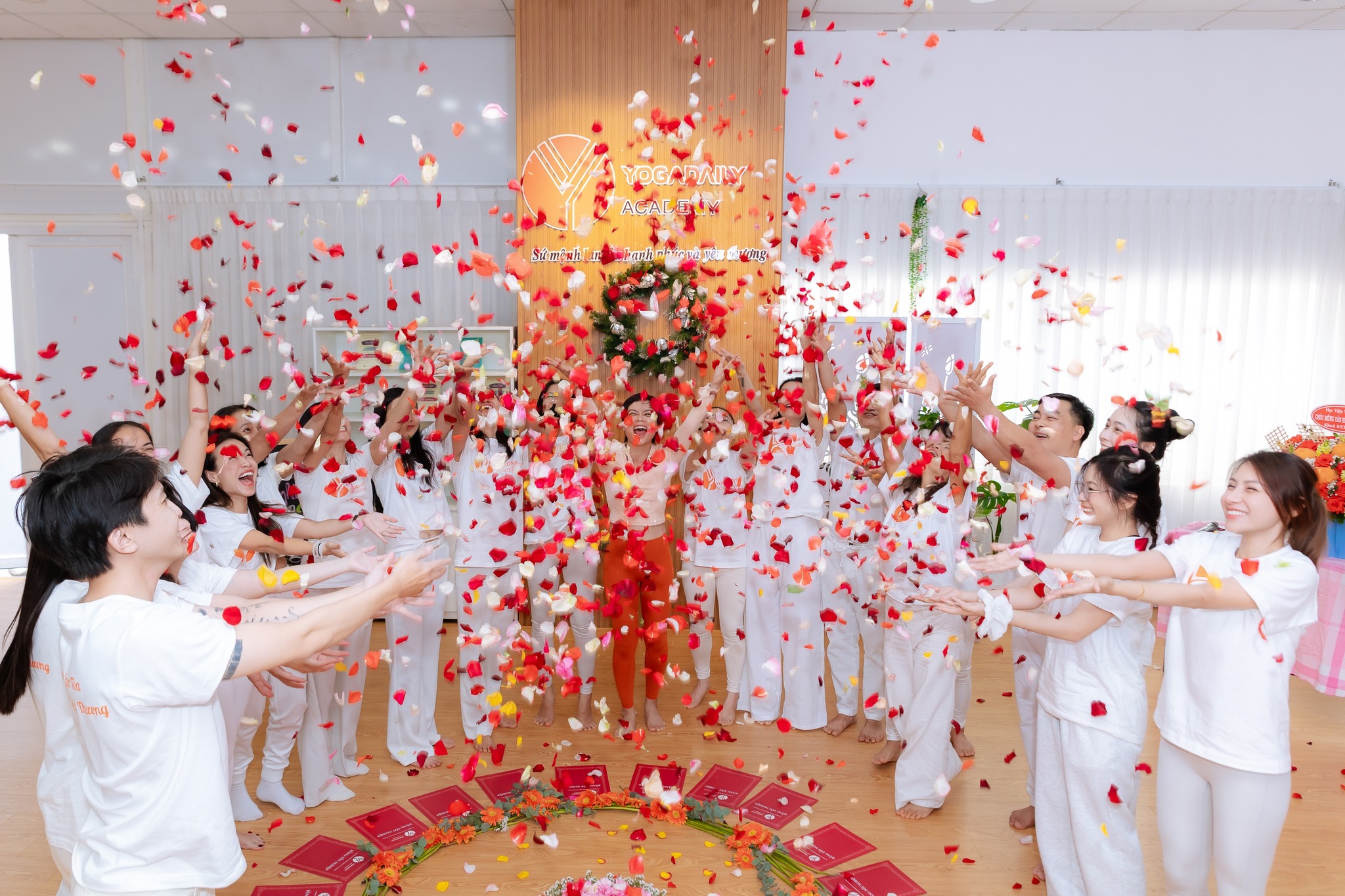 huan-luyen-vien-yoga